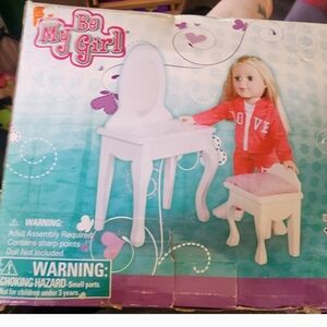 Ice Cream Shop And Chair Set Vanity